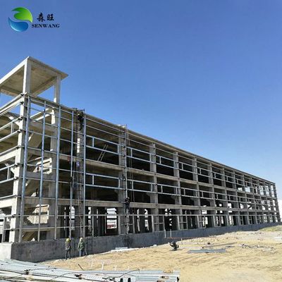 6004004200mm Lokakarya struktur baja termasuk sistem pencahayaan opsional yang dirancang untuk produksi industri dan jalur perakitan