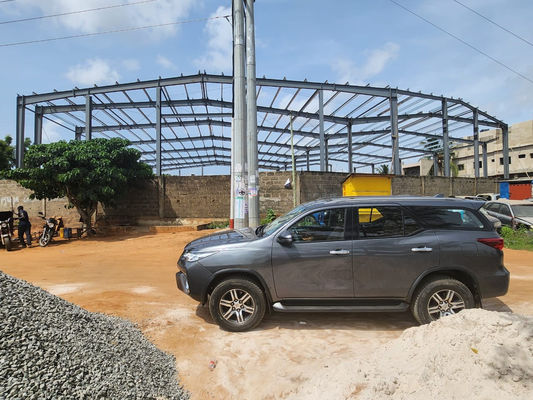 Q355B Bangunan Rumah Kerangka Baja, Bangunan Gudang Prefabrikasi Di Baja