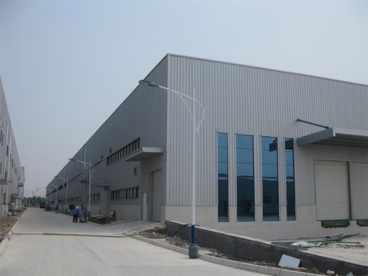 Rangka Ruang Logam Prefab Komersial Struktur Baja Prefabrikasi Solusi Penyimpanan Utama Gudang
