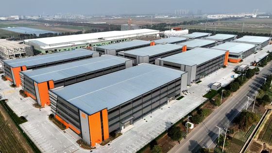 Hot Dip Galvanizing Coated Steel Engineering Bangunan Versatile Konstruksi yang dapat disesuaikan