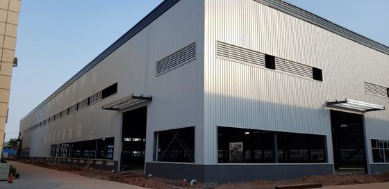 Kerangka baja gudang logam prefabrikasi tahan lama penyimpanan kuat