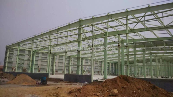 Gudang Struktur Baja dengan Rangka Baja H dan Pelapis Dinding Fiberglass