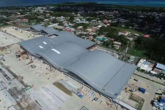 Gudang Struktur Baja dengan Penguat Sudut, Penguat Batang Baja Bundar, dan Penguat Pipa Baja untuk Solusi Penyimpanan Tahan Lama